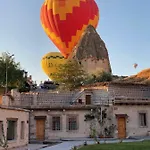 Lunar Cappadocia Ξενοδοχείο 2*